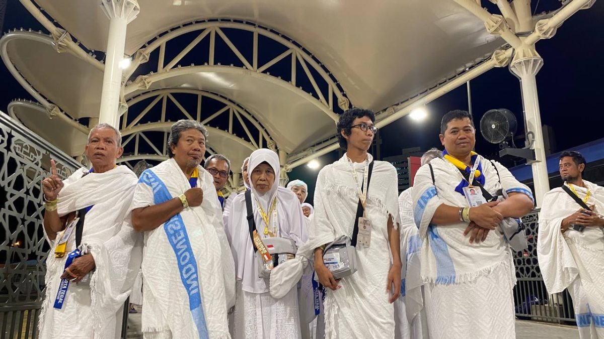 Jemaah haji Indonesia bersiap menuju Arafah menjelang pelaksanaan puncak ibadah haji 1447 H/2026 M. (Foto: Istimewa)