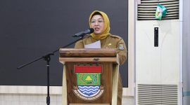 Wakil Bupati Tangerang, Intan Nurul Hikmah, saat membuka Dialog Interaktif Literasi Digital yang digelar Komite Wartawan Reformasi Indonesia di GSG Tigaraksa. (Dok: Istimewa)