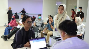 Foto : RSUD Tigaraksa kembali menggelar aksi donor darah berkala bekerja sama dengan Palang Merah Indonesia (PMI). 