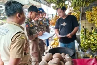 Foto : Satpol PP Kabupaten Tangerang Layangkan SP3 ke 81 Pedagang Eks TPPS Pasar Cisoka