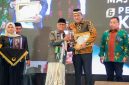 Presiden Direktur Koperasi BMI Group Kamaruddin Batubara Raih MUI Award 2026
