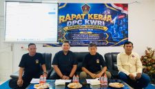 Ketua DPC KWRI Kabupaten Tangerang Heriyanto bersama jajaran pengurus dan anggota saat mengikuti Rapat Kerja (Raker) kepengurusan masa bakti 2026–2029 di Kabupaten Tangerang,